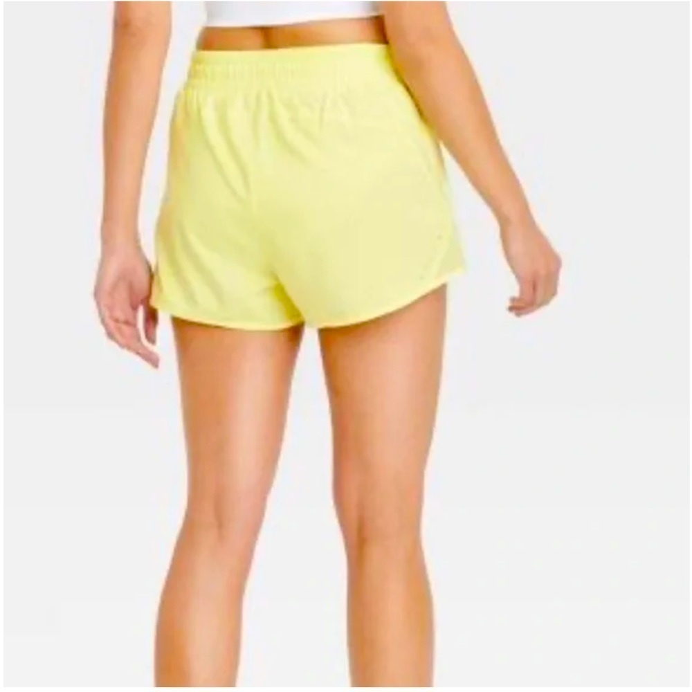 Women's Mid-Rise Run
Shorts 3" - All In Motion™ Yellow 1X & XL - Picture 2 of 14
